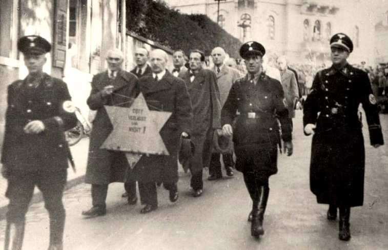 pogrom-1938-757x448.jpg